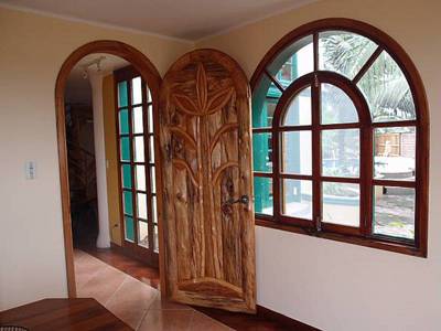 Large beachfront home or B&B for sale in Ecuador